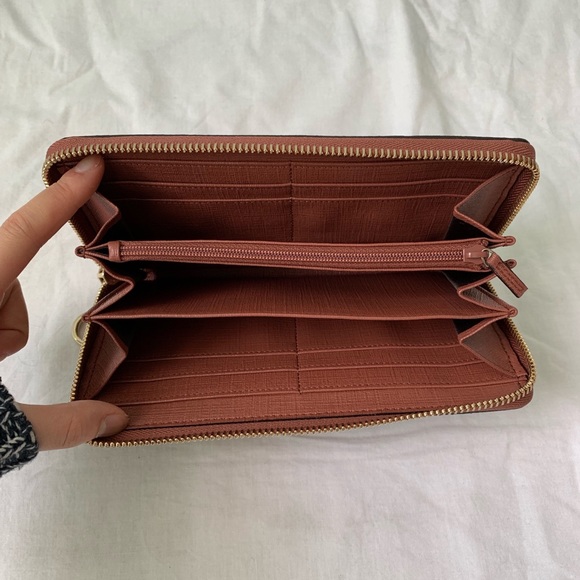 NWT Authentic Gucci Limited Star ⭐️ prints Wallet - Picture 6 of 8